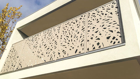 國產(chǎn)鋁單板廠(chǎng)家哪家好？掌握相關(guān)要點(diǎn)在哪買(mǎi)都一樣！