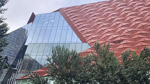 鋁單板的種類(lèi)和特性