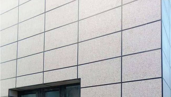 沈陽氟碳鋁單板廠家談鋁單板加工的注意事項 沈陽氟碳鋁單板廠家談鋁單板加工的注意事項