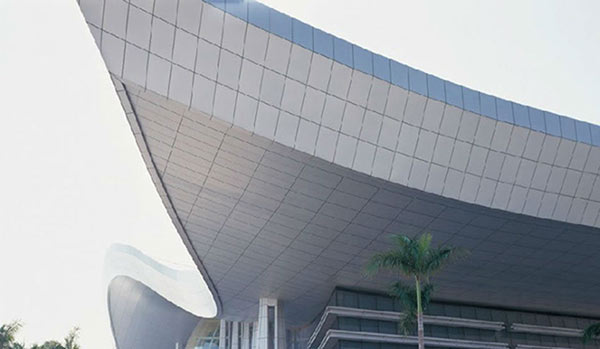 為什么鋁單板這么搶手！